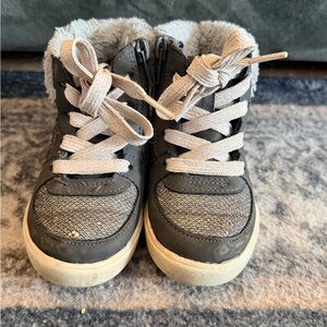 OshKosh B'gosh Gray High-Top Sneakers